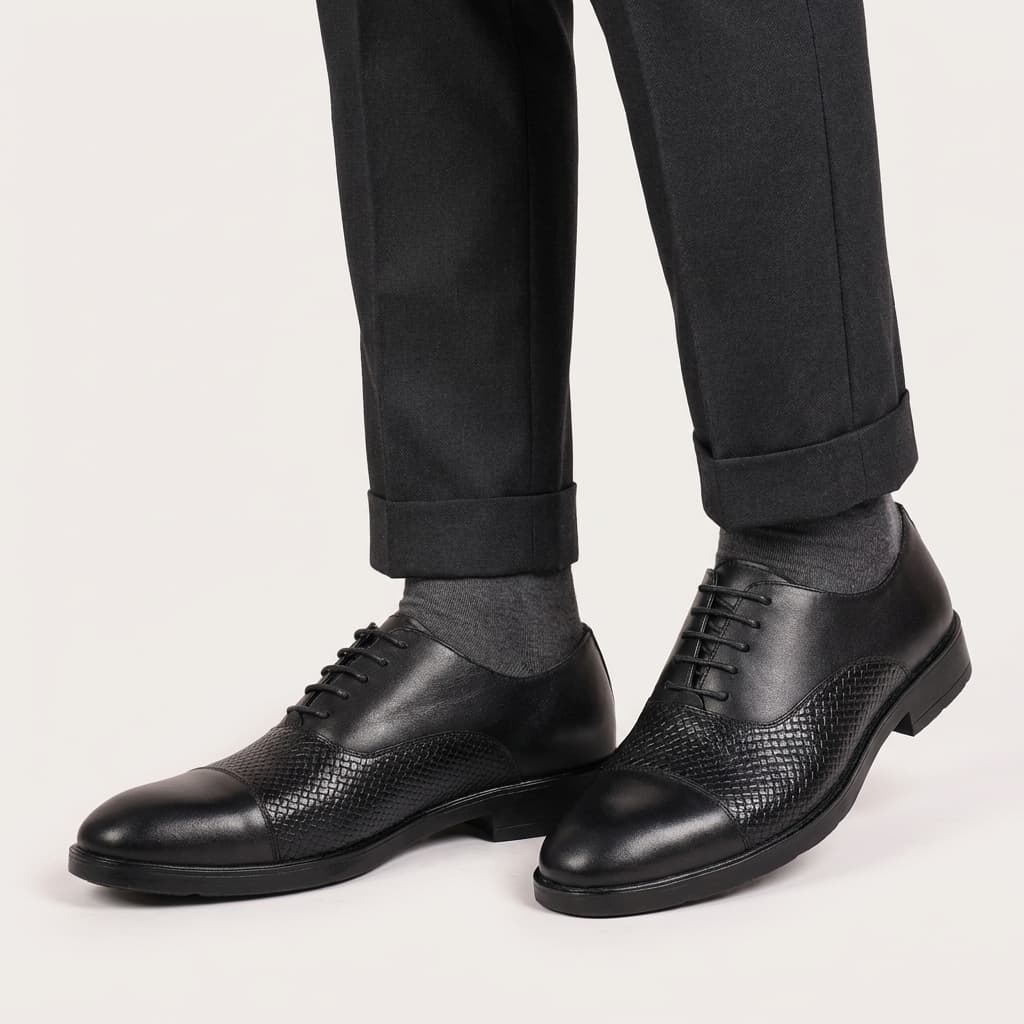 Signature Black view 2